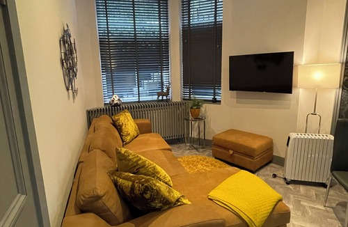 Haymarket Apartment | Complete City Centre Comfort
