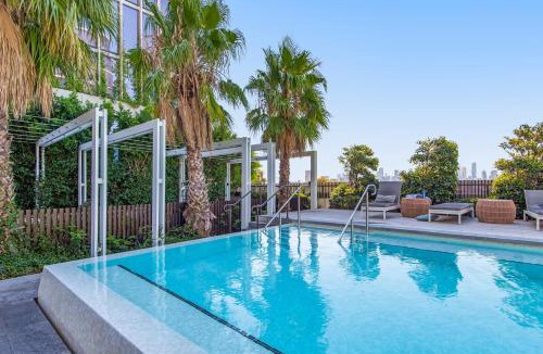 Port Melbourne Apartment | Complete Host Nine Elm Apartments