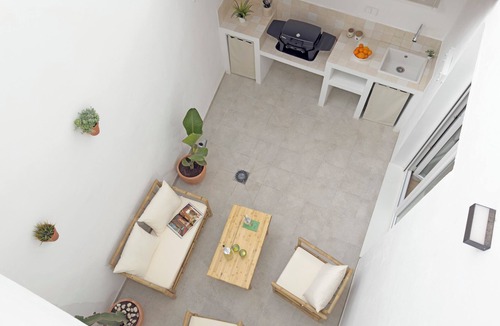 Pedralba House | Complete house for 6 people - Patio with barbecue - Pedralba