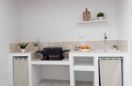 Pedralba House | Complete house for 6 people - Patio with barbecue - Pedralba