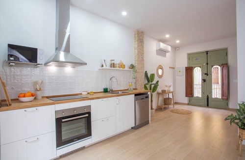 Pedralba House | Complete house for 6 people - Patio with barbecue - Pedralba