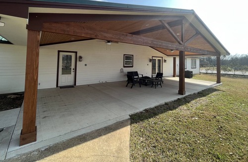 Bryan House | Complete with many unique amenities!