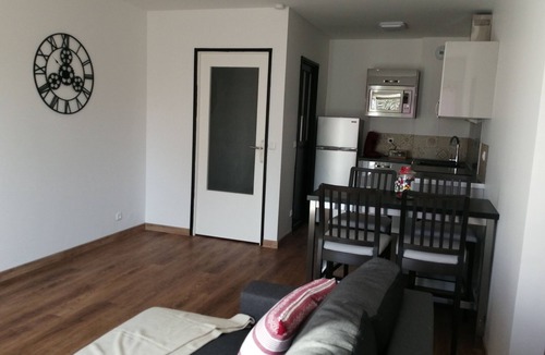 Dammarie Les Lys Apartment | Completely renovated apartment