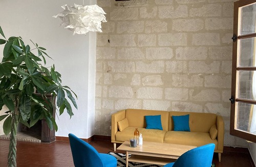 Tours City Centre Apartment | Completely renovated 16th century apartment Hyper Centre de Tours