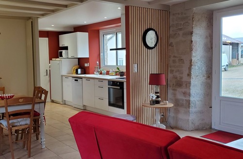 Cavagnac House | Completely renovated 4-person gîte in the countryside, north of the Lot.