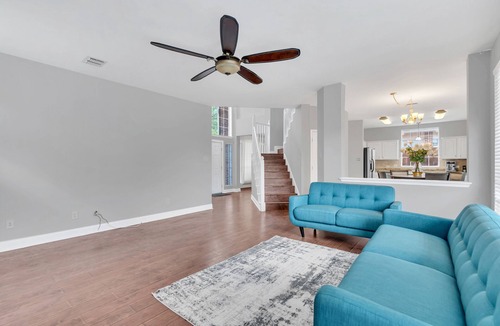 Frisco House | Completely Renovated House with Swimming Pool