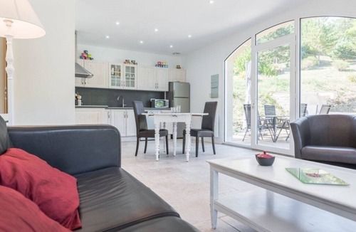 Manosque House | Completely renovated Mas Provencal