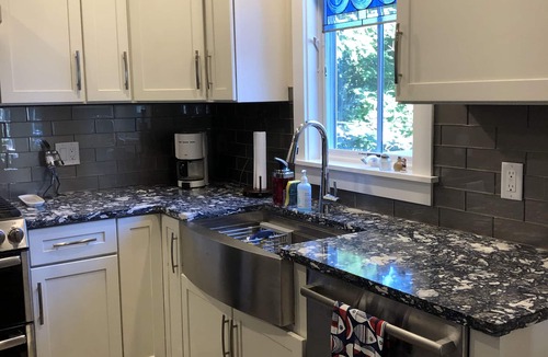 Oak Bluffs Cottage | Completely renovated, air conditioned cottage close to the beach. Dog friendly.
