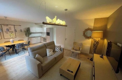 Niergnies Apartment | Complexe Béaltitude - 16 pers