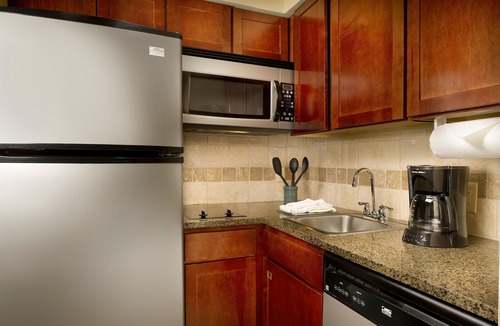 Morrisville Apartment | Complimentary Breakfast Buffet + Free Wi-Fi | Close to the Airport