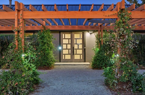 Walla Walla House | Concetta`s Suite - Private 10 Acre Vineyard