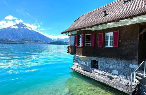 Sigriswil Ski Chalet | Concierge, Boat House Scenic Views by SwissHut