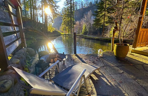 Sigriswil Cabin | Concierge, Idyllic farm cabin by SwissHut