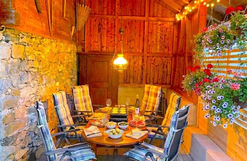 Darligen Ski Chalet | Concierge, Lake Thun/Alps Scenic Views by SwissHut