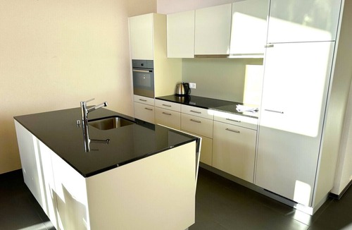 Goldiwil Apartment | Concierge, Lake Thun/Alps Scenic Views by SwissHut