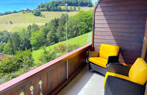 Goldiwil Apartment | Concierge, Scenic Views, Long Stay by SwissHut