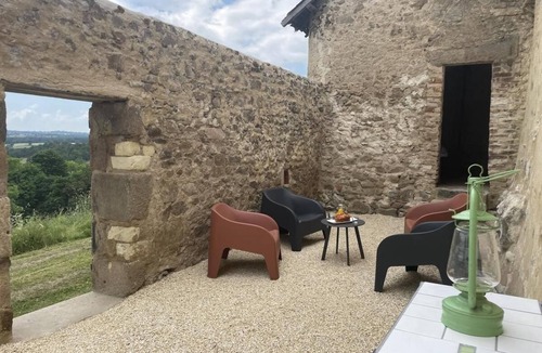 Vernusse House | Concierge services