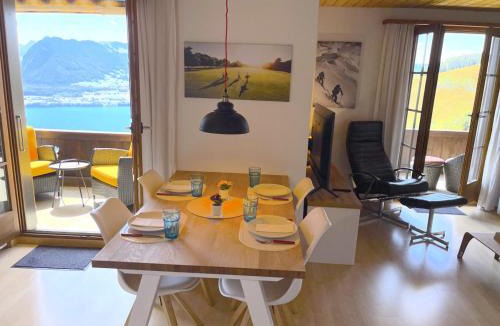 Goldiwil Apartment | Concierge with Scenic Views and Long Stay by SwissHut