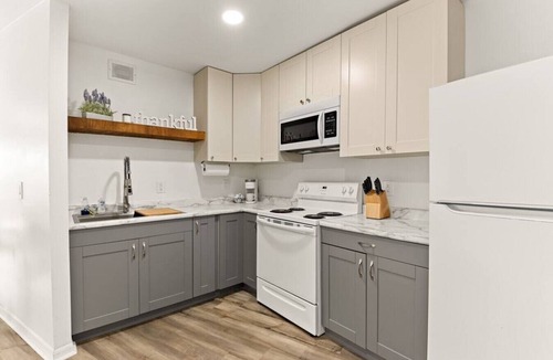 Orange Prairie Apartment | Concord C1 · Slice of the Good Life: Concord C1
