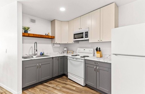 Orange Prairie Apartment | Concord C3 · Slice of the Good Life: Concord C3