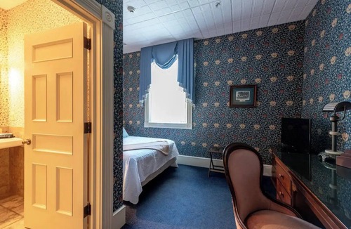 Geneseo Bed & Breakfast | Concord Coach - Big Tree Innnn