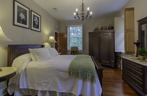 Natchez Bed & Breakfast | Concord Quarters