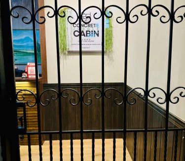 Downtown Kota Kinabalu Hostel | Concrete Jungle Cabin