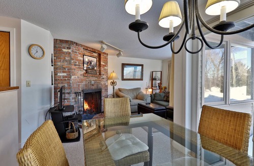 Central Vermont- Killington Condo | Condo ∙ 1 bedroom ∙ 4 guests