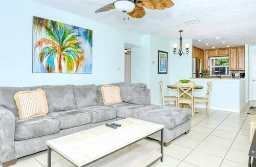 Siesta Key Condo | Condo #104 Completely remodeled Siesta Key 2 bedroom 1 bath Condo
