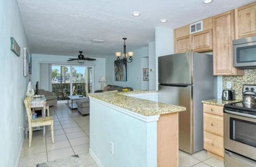 Siesta Key Condo | Condo #104 Completely remodeled Siesta Key 2 bedroom 1 bath Condo