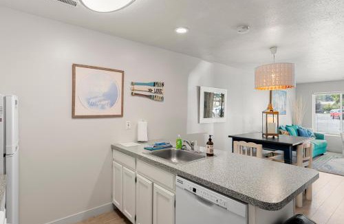 Harbor Village House | Condo #106 - Inn Building