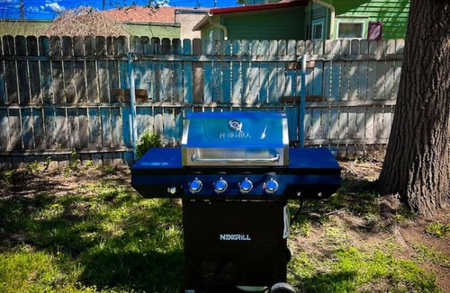 Russell Condo | Condo 2BD/2BA/Grill/Laundry-8PP-Pet Friendly