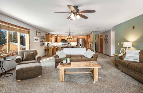 Arkdale Condo | Condo at waterfront resort with golf course views, central AC, W/D, & pool