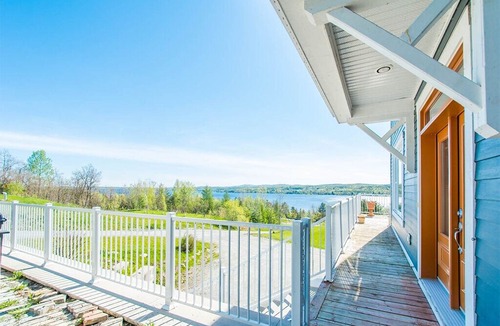 Deauville Condo | Condo Au Sommet du Lac Magog