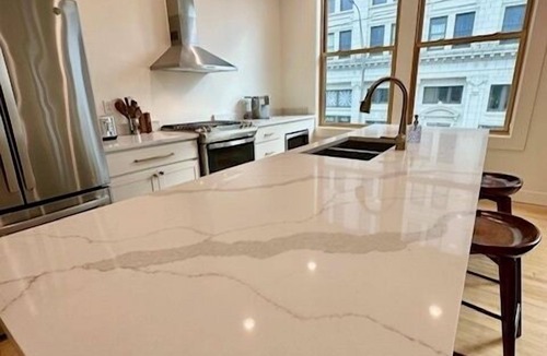 Marion Condo | Condo C - Gallery Suites Downtown Marion