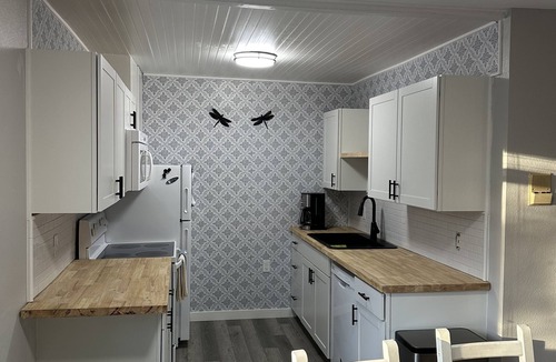 Alyeska Condo | Condo Centrally Located- Mountain Side