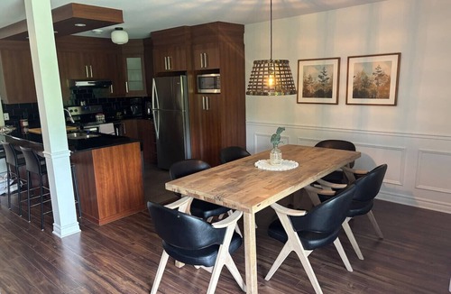 Saint-Sauveur Apartment | Condo de luxe au pied de la montagne