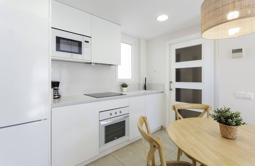Grao de Gandia Apartment | Condo decorated in modern style, with wifi. - only families