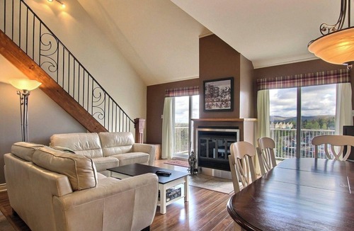 Bromont Apartment | Condo for rent in Bromont on the slopes!