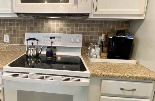 Greenville Condo | Condo in Excellent Location!