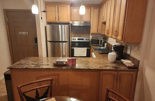 Nawiliwili Condo | Condo in Lihue, steps to Nawiliwili Harbor and Nawiliwili Bay