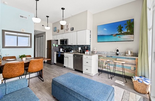 Myrtle Beach Condo | Condo in Myrtle Beach - Oceanfront Oasis!