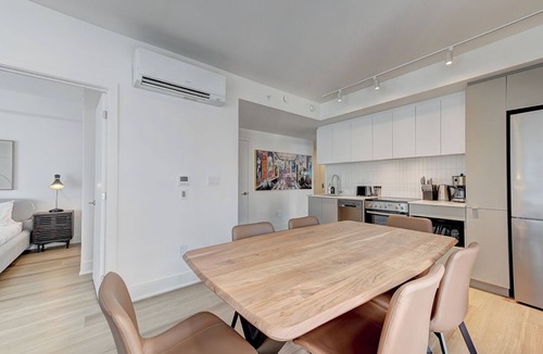 International District Apartment | Condo Le Bleury - Quartier des Spectacles