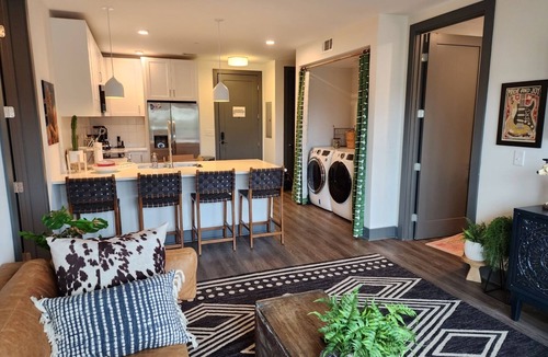 Rolling Mill Hill Condo | Condo minutes from Broadway