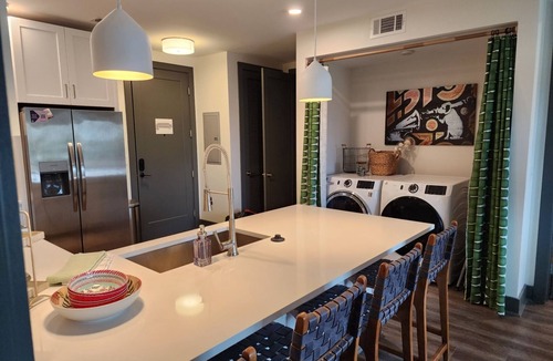 Rolling Mill Hill Condo | Condo minutes from Broadway