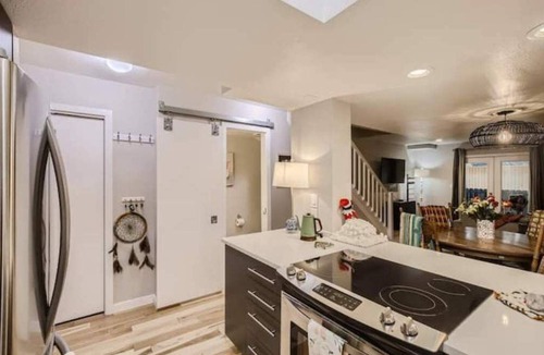 Newlands Condo | Condo Near Downtown Boulder!/Shops/Bars/Trails