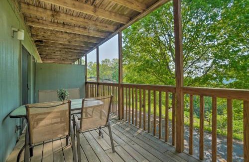 Notch Estates House | Condo near Silver Dollar City w/Pool, Deck, Views
