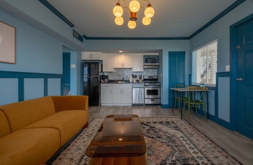 Belleair Beach Condo | Condo On The Beach - Heated Pool - Self Check-in