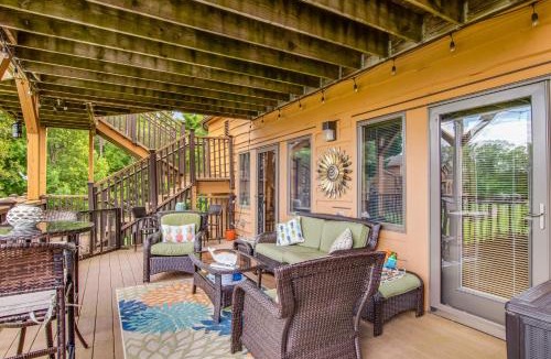 Arkdale Apartment | Condo On the Green