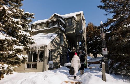 Mont-Tremblant Apartment | Condo Resort - Gondola 4 min walk -Terrace